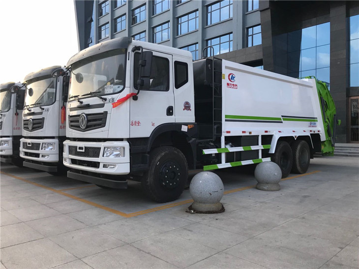東風(fēng)T5 18方后雙輪壓縮式垃圾車(chē)