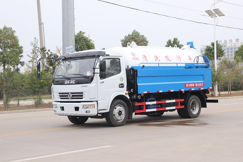 東風(fēng)多利卡清洗吸污車(chē)